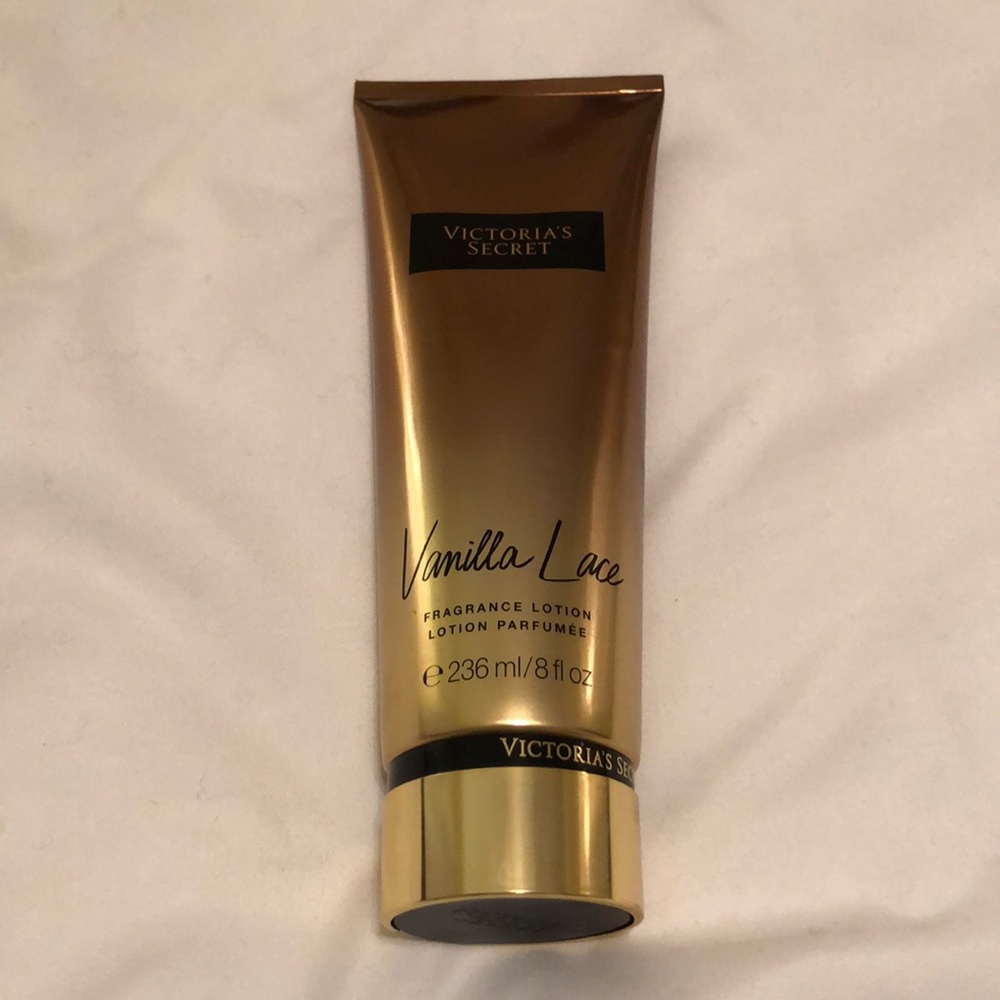 Victoria’s Secret Vanilla Lace Fragrance Lotion